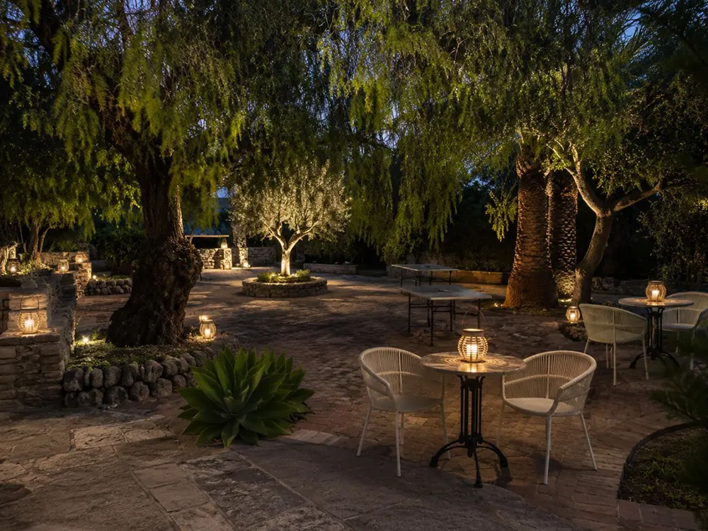 Terraza restaurante de noche Es Passarell